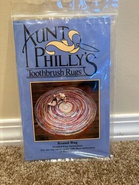 Aunt Philly's Toothbrush Rugs Round Rug Detailed Instructions
